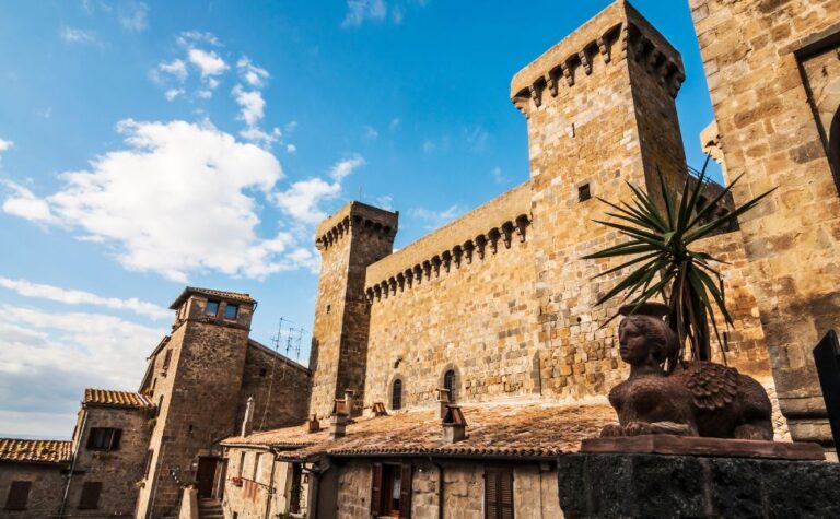 Bolsena: La Vita un un Piccolo Borgo ai Confini con l’Umbria e la Toscana