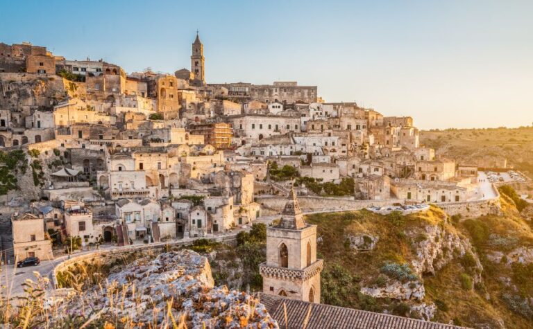 Italian Vocabulary: Serenity in Ancient Towns